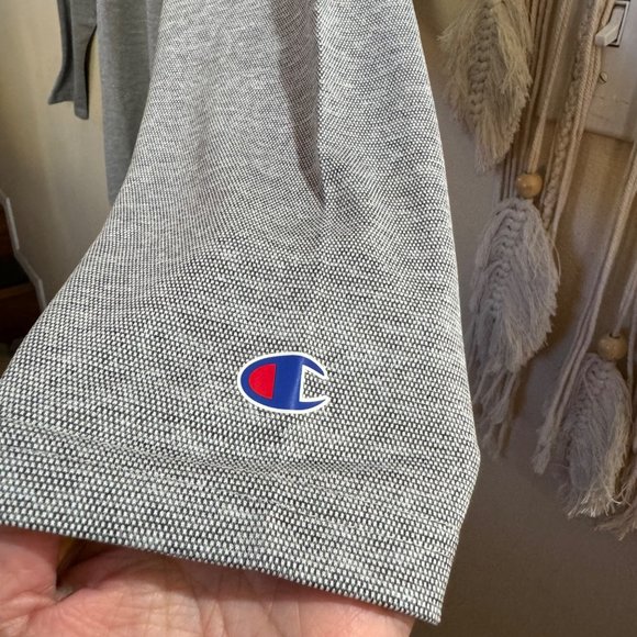 Champion CSUN Cal State Univ Northridge Athletic 1/4 Zip Long Sleeved Top L - Picture 4 of 14